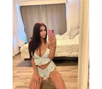 Escorts Bishopbriggs Glasgow - Photos for 😘hello guys, I'm a brunette and sexy 👌👅escort💦
