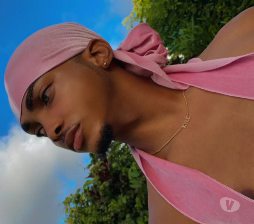  Gay massage West London Chiswick - West London - Photos for Calm, Clean Energy — Let's Vibe