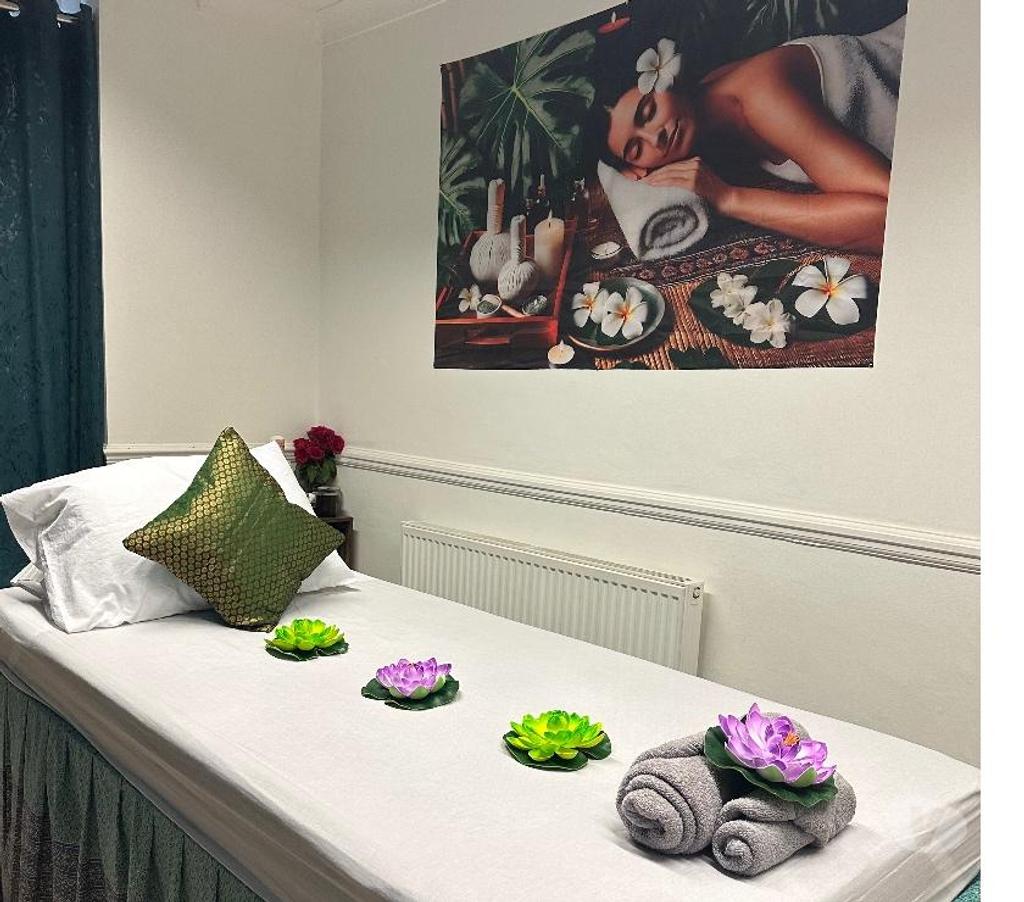 Full body massage Merseyside Liverpool - Photos for Sweetie KD & Thai Massage in Liverpool