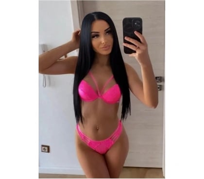 Escorts Worthing Town Centre Worthing - Photos for I'm new girls anais 😘 kiss