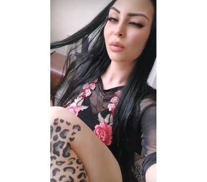  Escorts & Erotic Massage Luton Town Centre Luton - Photos for 😘hello guys, I'm a brunette and sexy 👌👅escort💦