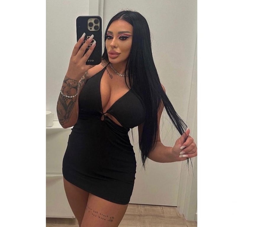 Escorts Hertfordshire Stevenage - Photos for Sensual Sara Outcall
