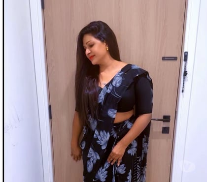 Escorts Bradford City Centre Bradford - Photos for Asian Indian Tamil girl Nirmala New in Bradford
