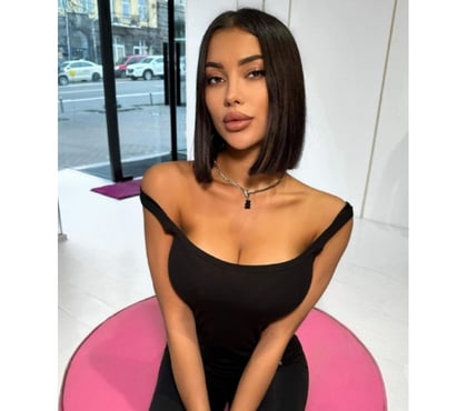 Escorts Oxford Street Central London - Photos for Lavinia – Elegance with a Wicked Twist 👠