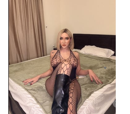 Transsexual Abbots Worthy Winchester - Photos for New girl in town ✨️