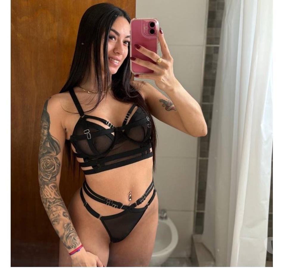 Escorts Surrey Elmbridge - Photos for 🎉🥂PARTY ALL NIGHT🔥 🥂THE BEST IS HERE🥂