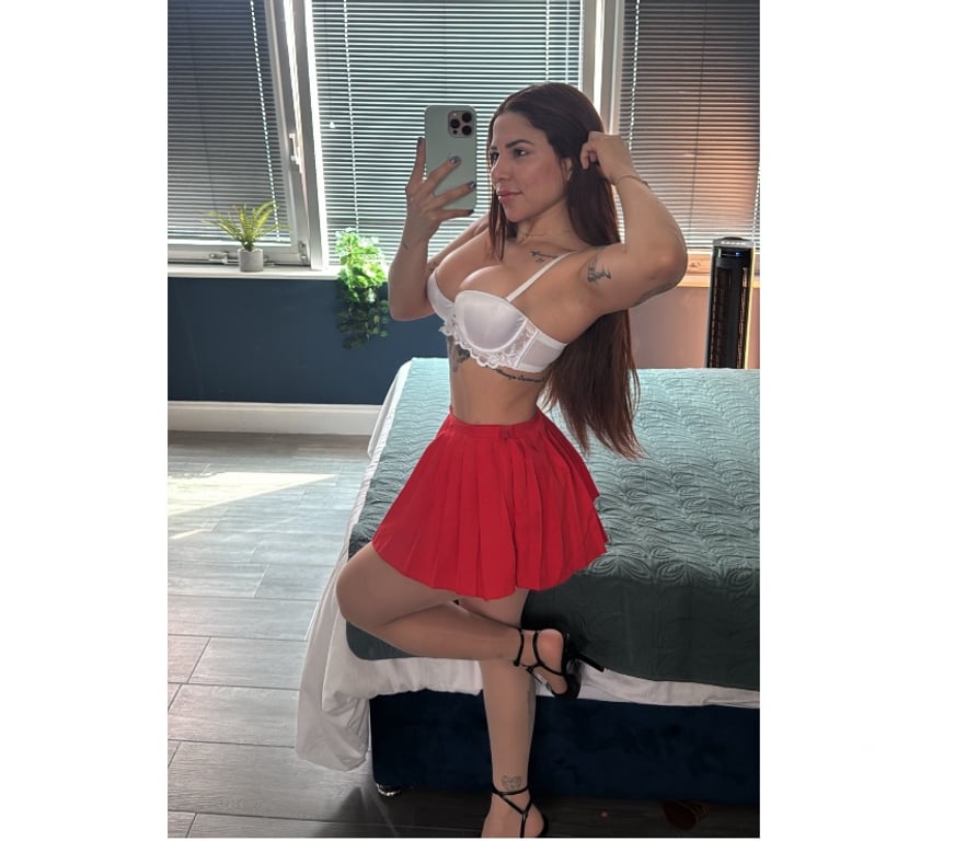 Escorts East Sussex Brighton - Photos for CHANEL Girlfriend ❤️‍🔥and Party Girl 🍾🍾