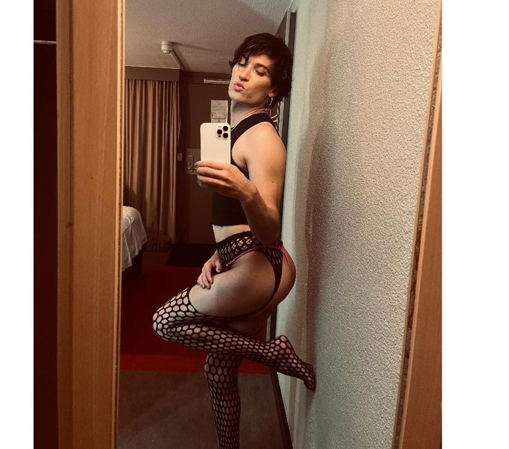 Escorts West Midlands Coventry - Photos for FEMBOY SEXY GENUINE HOT