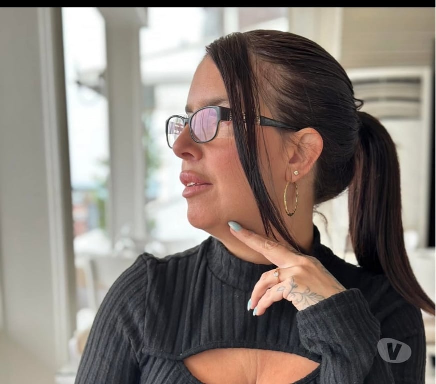 Adult Entertainment Norfolk Norwich - Photos for Foot fetish queen