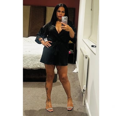 Escort Milton Keynes City Centre Milton Keynes - Photos for CHUBBY BRUNETTE MILF🫦 🍑100%real