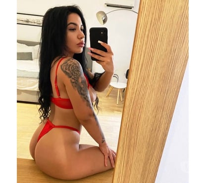 Escorts Birmingham City Centre Birmingham - Photos for 🩵CELINE🇵🇹FABULOUS-GIRL💚PARTY💚