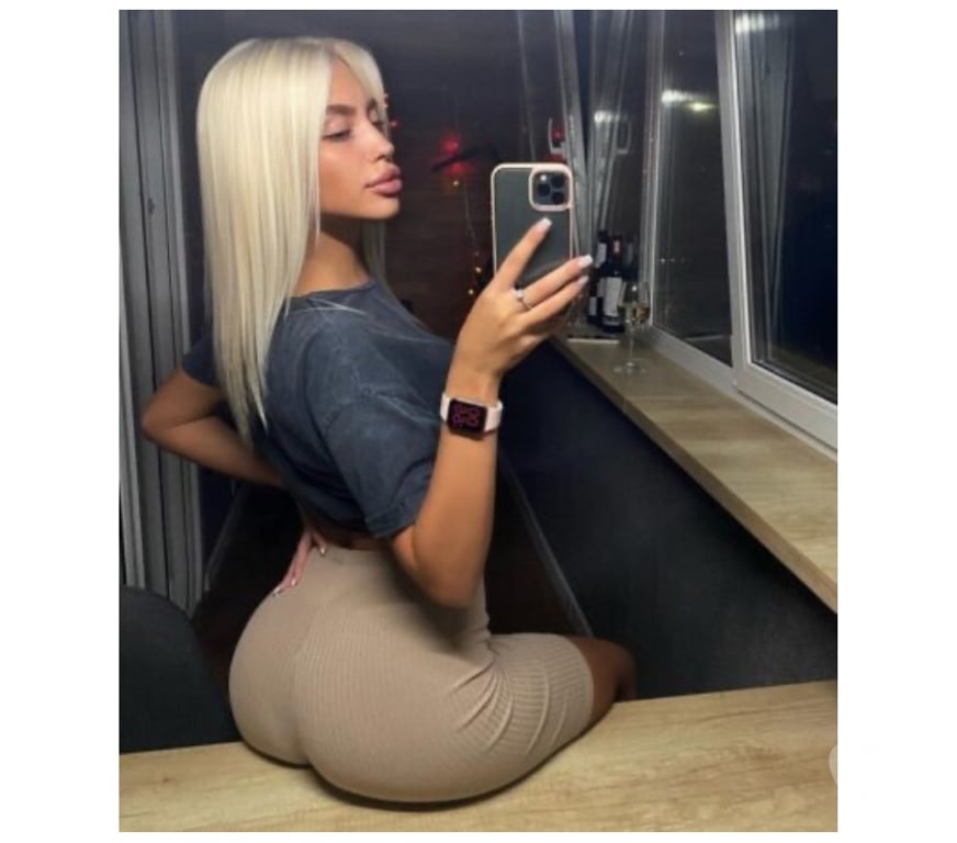 Escorts County Durham Darlington - Photos for Julia new in town incall and outcall no deposit