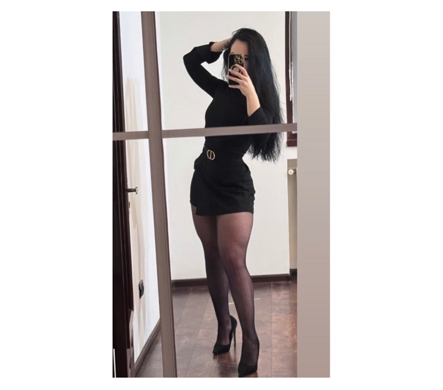 Escorts Hertfordshire East Hertfordshire - Photos for Charming Chloe Outcall