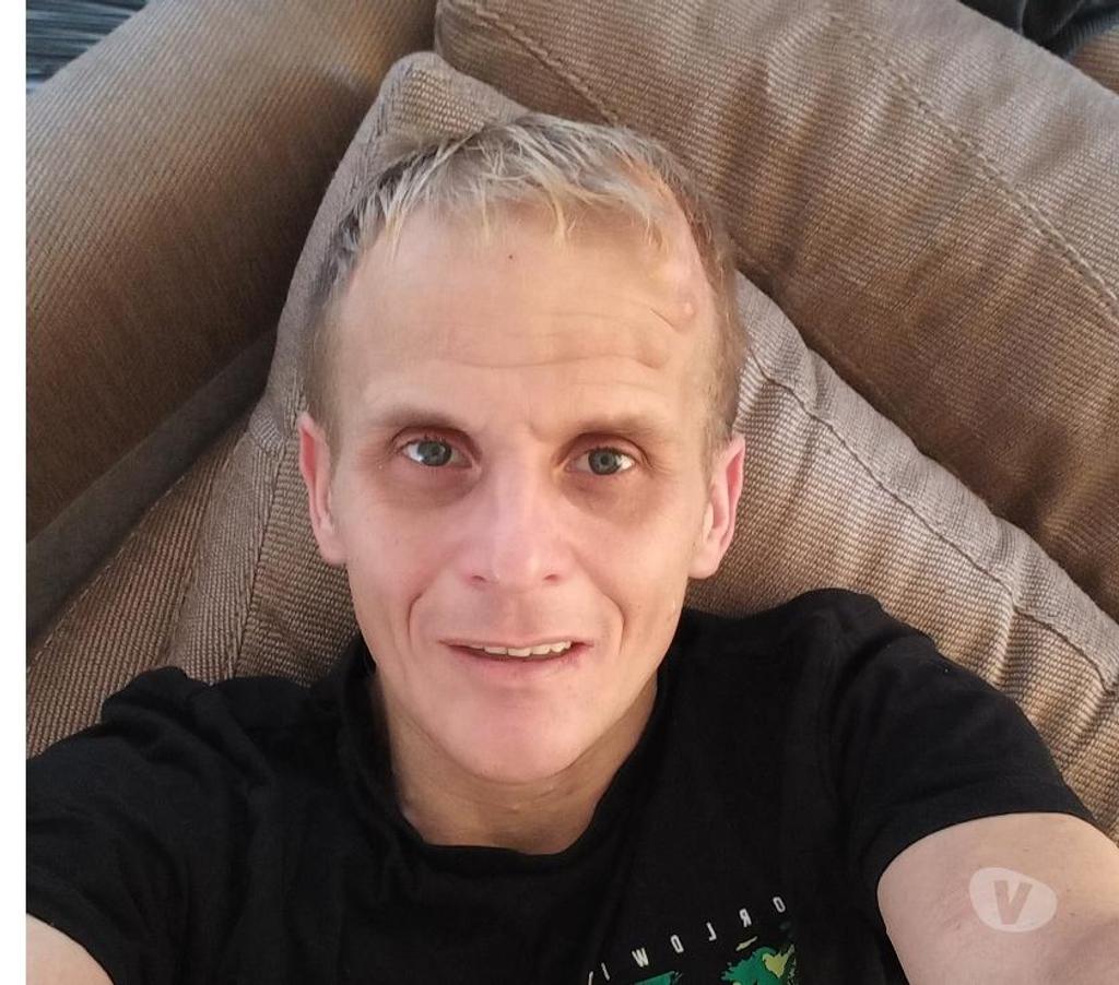Gay massage Tyne and Wear Sunderland - Photos for Escort lad here for company or fun Time