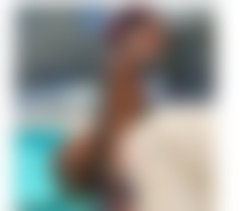 Escorts Belfast City Centre (South) Belfast - Photos for New Town call me available for incall outcall