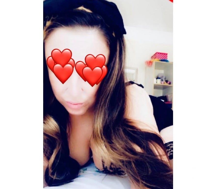 Adult Entertainment Lancashire Wyre - Photos for 📲ACTIVE TILL LATE HOT MILF READY AND WAITING FOR YOU😉