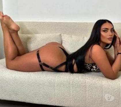 Escort Woking Town Centre Woking - Photos for Luana sexy girl