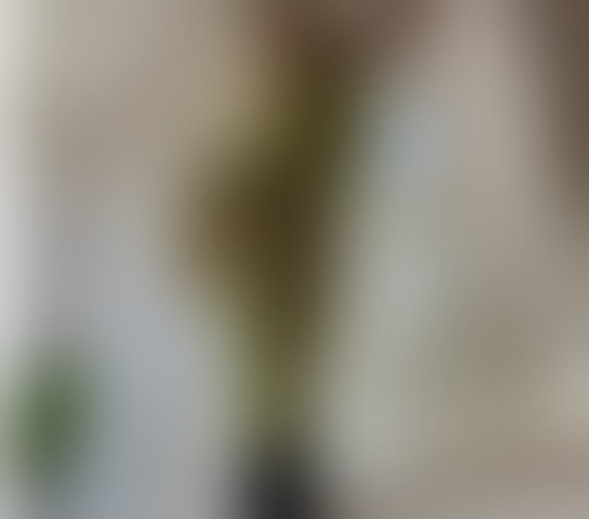 Escort Hayes Hillingdon - Photos for Lovely Touch Relax Heatrow blue eyes