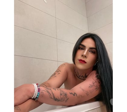 Trans Wembley Brent - Photos for NAUGHTY FEMBOY IN LONDON🔥 PARTY GIRL🍾