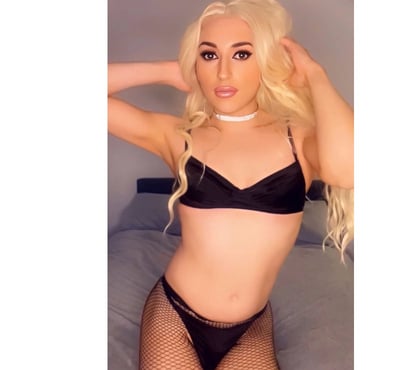 Trans Wembley Brent - Photos for NAUGHTY FEMBOY IN LONDON🔥 PARTY GIRL🍾