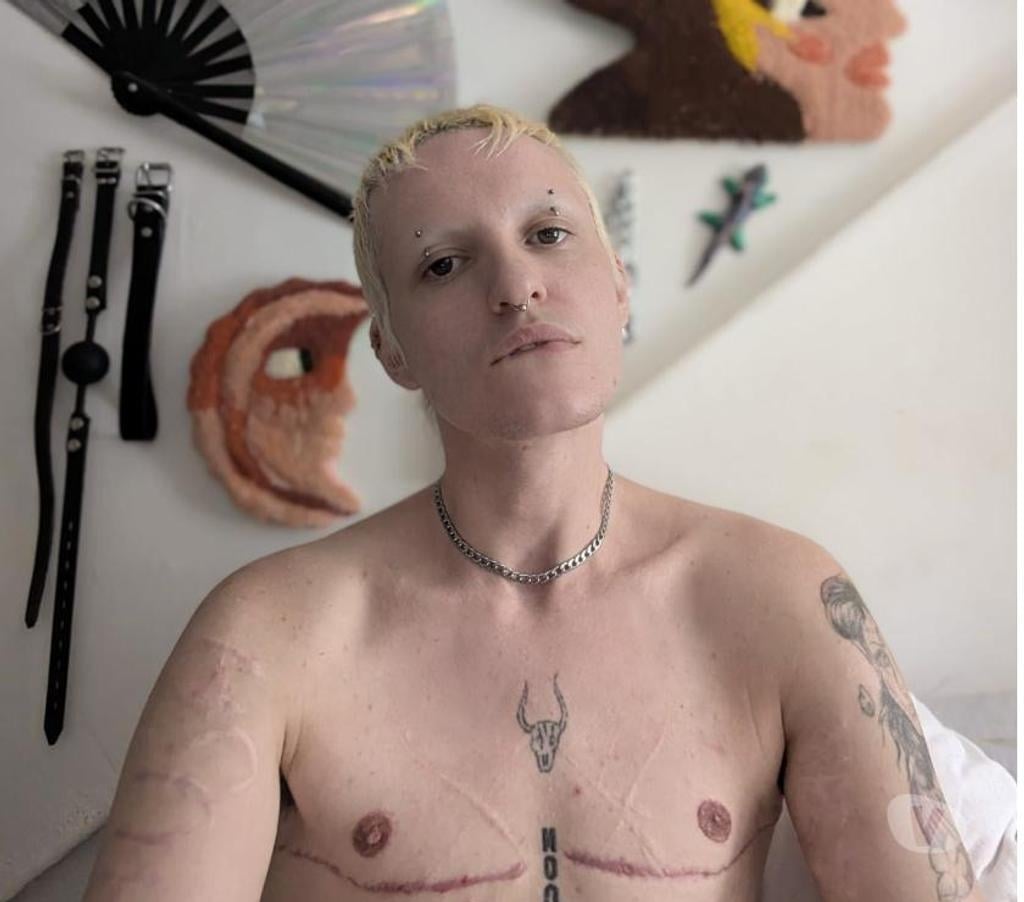 Gay massage East London Aldgate East - East London - Photos for FTM TRANS MAN - Giggly and Fun