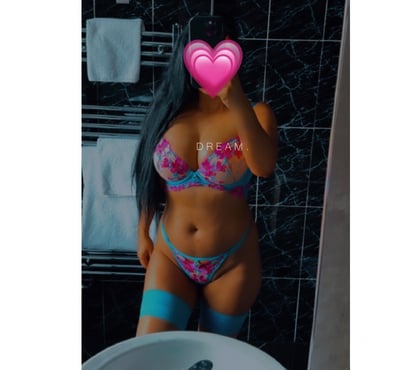 Escorts Bradford City Centre Bradford - Photos for BRUNETTE BEAUTY BRITISH KHLOE