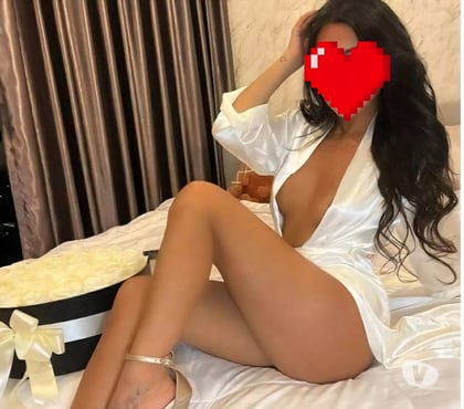 Escorts Walsall Town Centre Walsall - Photos for NEW PARTY GIRL ON TOWN💫🥳