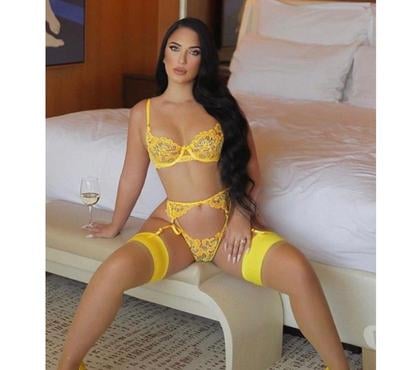Escorts Enfield Lock Enfield - Photos for 🔥 Mira new in your town 🔥