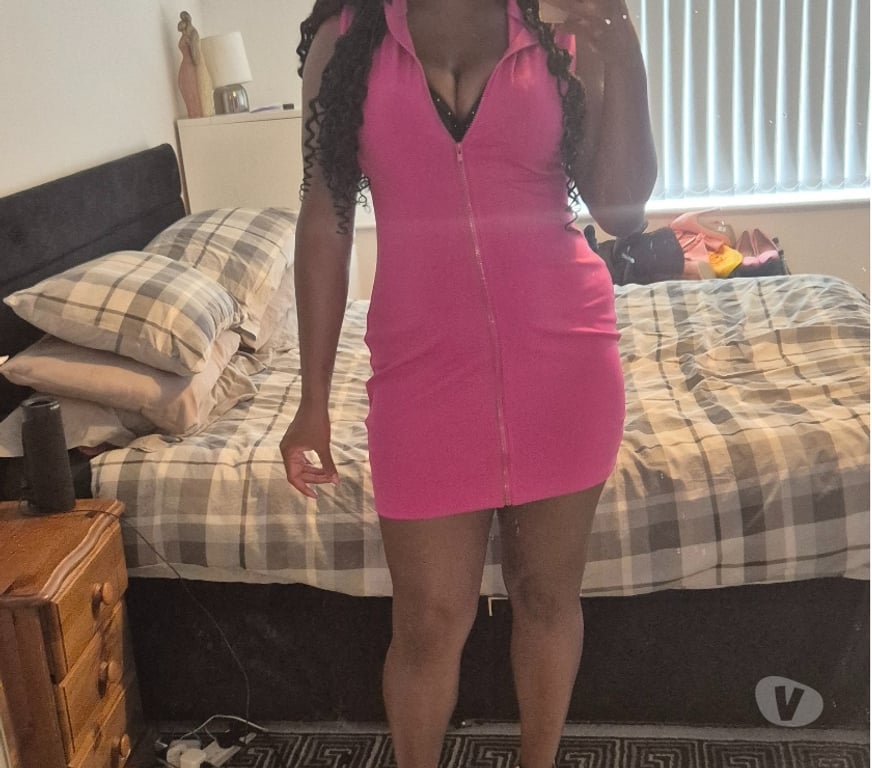 Escorts West Midlands Coventry - Photos for Busty Nubian Ebony Goddess in Coventry