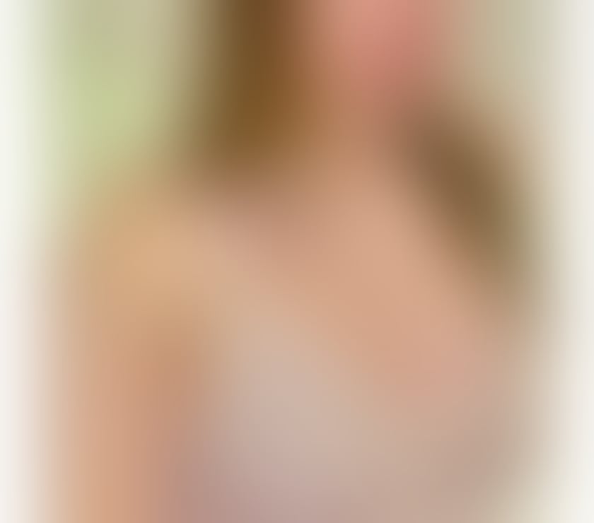 Trans Escorts South East London Croydon - Photos for Outcall only - Trans Lady Elma