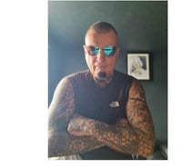 A Swinger Beginner looking to meet up with single females