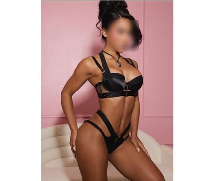 Escort Croydon Town Centre Croydon - Photos for July ♥️Nova garota brasileira em Croydon 💯