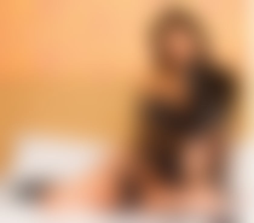 Trans Escorts East London Canary Wharf - DLR Station - East London - Photos for Bruniky – Elite Brazilian Trans Dominatrix in Canary Wharf