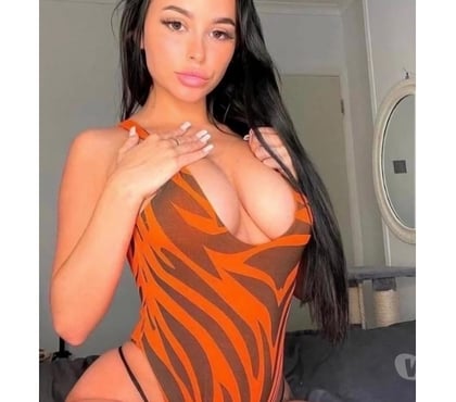 Escorts South Hornchurch East London - Photos for REBBECA 🌹 SEXY BRUNETTE ✅ PARTY GIRL NEW IN TOWN