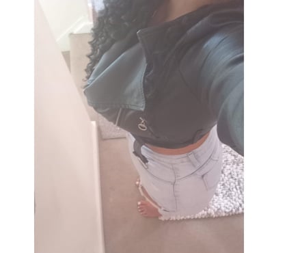 Escorts Cricklewood North West London - Photos for SANDRA NEXT DOOR MILF 💋 NEW IN TOWN