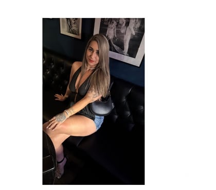  Escorts & Erotic Massage Hampton Wick Kingston Upon Richmond upon Thames - Photos for 🌹New in Town – Exclusive Brazilian Beauty, Just for You