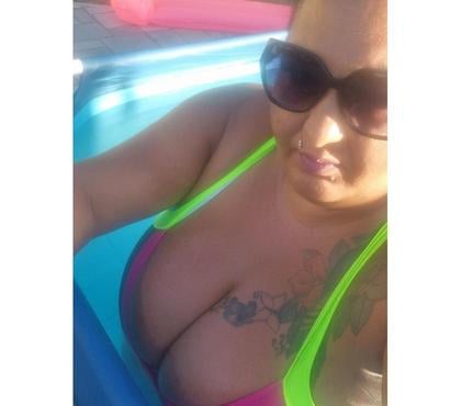 Escorts and Massages Harrow Town Centre Harrow - Photos for Bella mega boobs back!best sloppy owo!cim