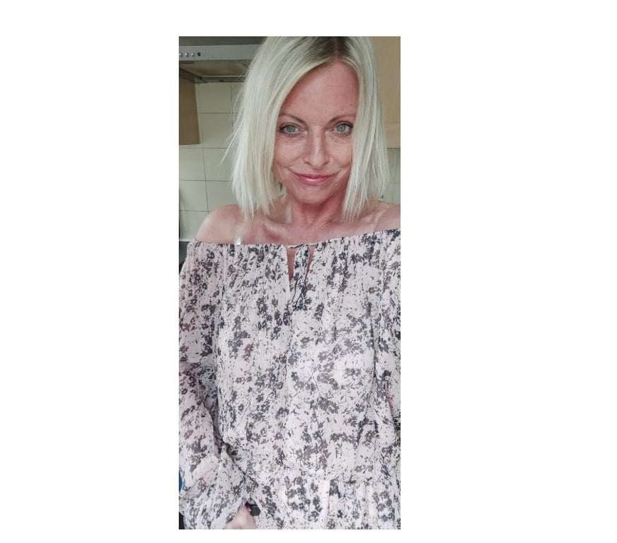 Adult Entertainment Derbyshire Derby - Photos for Naughty Natural Curvy 57yr old Active now
