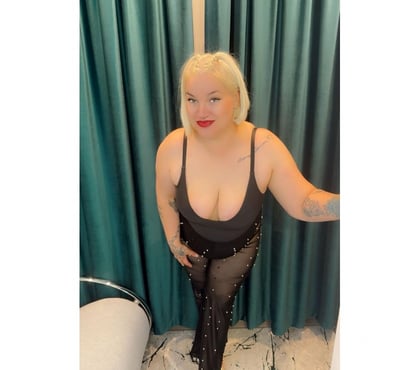 Escort Bradford City Centre Bradford - Photos for NEW 🥳FULL SERVICE BEST OWO 💋🫵🏻