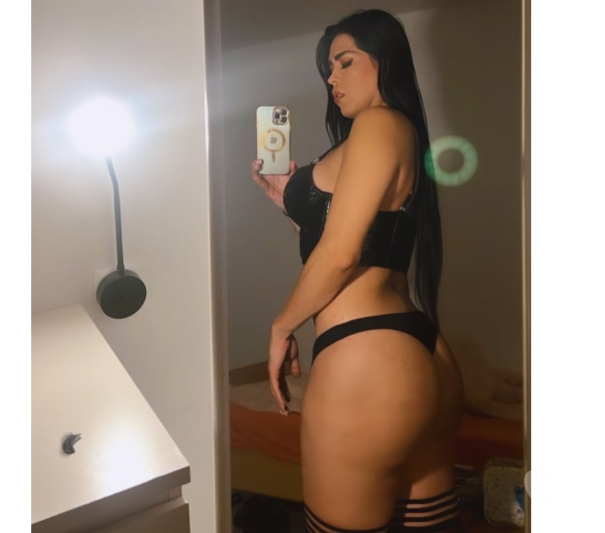Trans Escorts East London Limehouse - East London - Photos for New arrived Rebecca Trans real beautiful and very Fiery !
