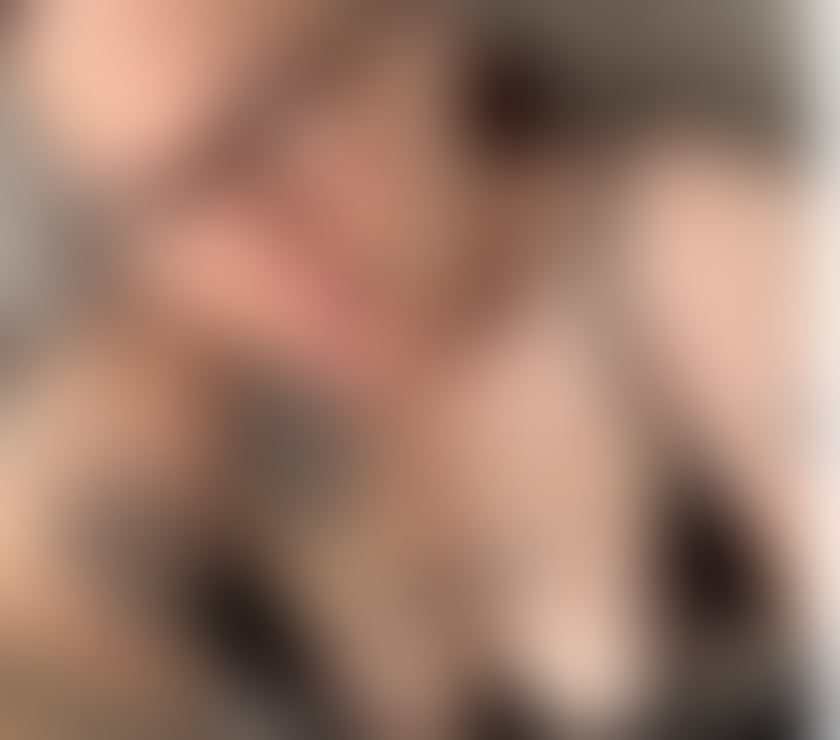 Escorts Buckinghamshire Milton Keynes - Photos for Voluptuous, English, inked companion mk
