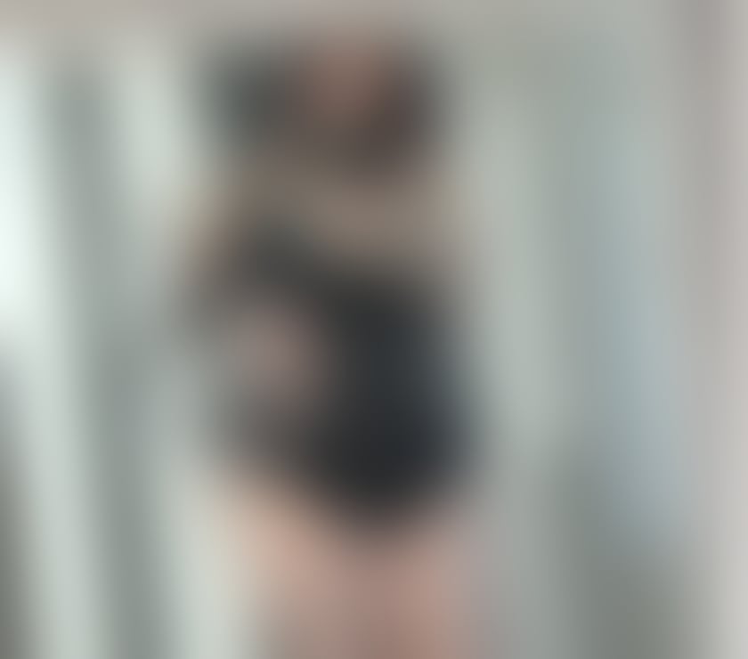 Escorts Buckinghamshire Milton Keynes - Photos for Voluptuous, English, inked companion mk