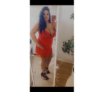Escorts Uxbridge Hillingdon - Photos for Sexy Hungarian party girl Michelle