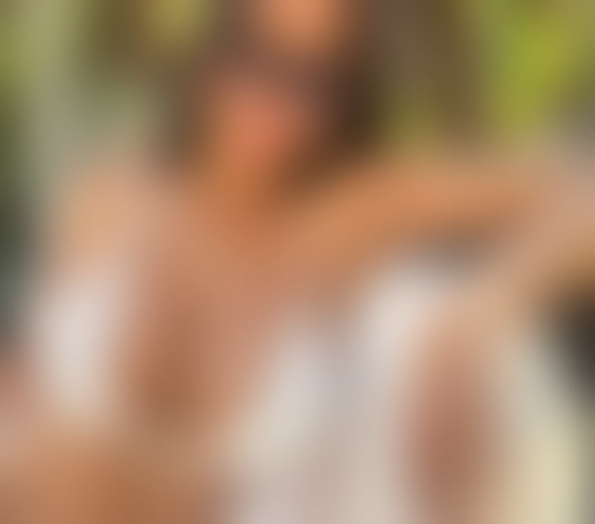  Escorts Bristol City Centre Bristol - Photos for 1 week only Asian duo sweet