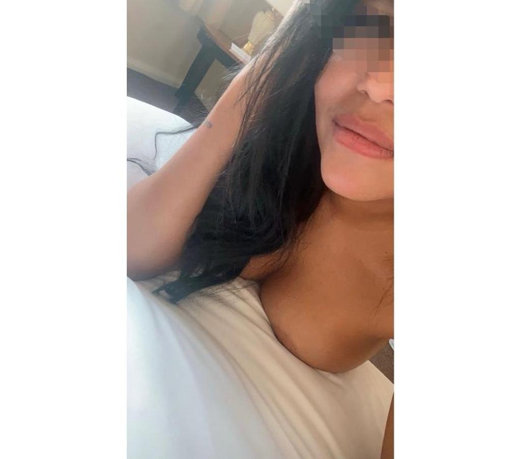 Escorts Buckinghamshire Milton Keynes - Photos for Wild Caramel mix race🍮📲07767648351🔥🤤💦💋