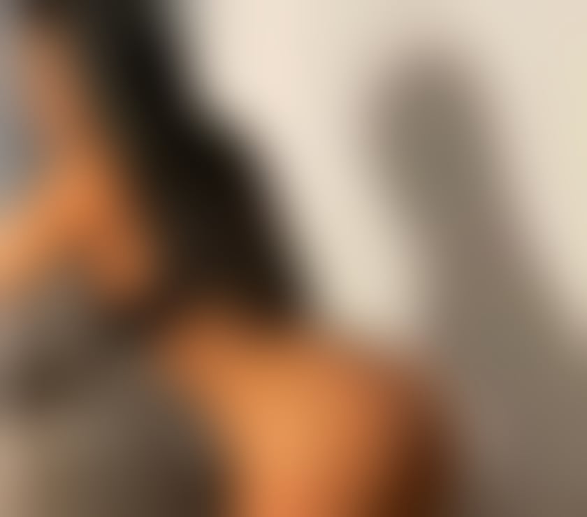 Escorts Essex Basildon - Photos for Sofia and Maria new girls in town