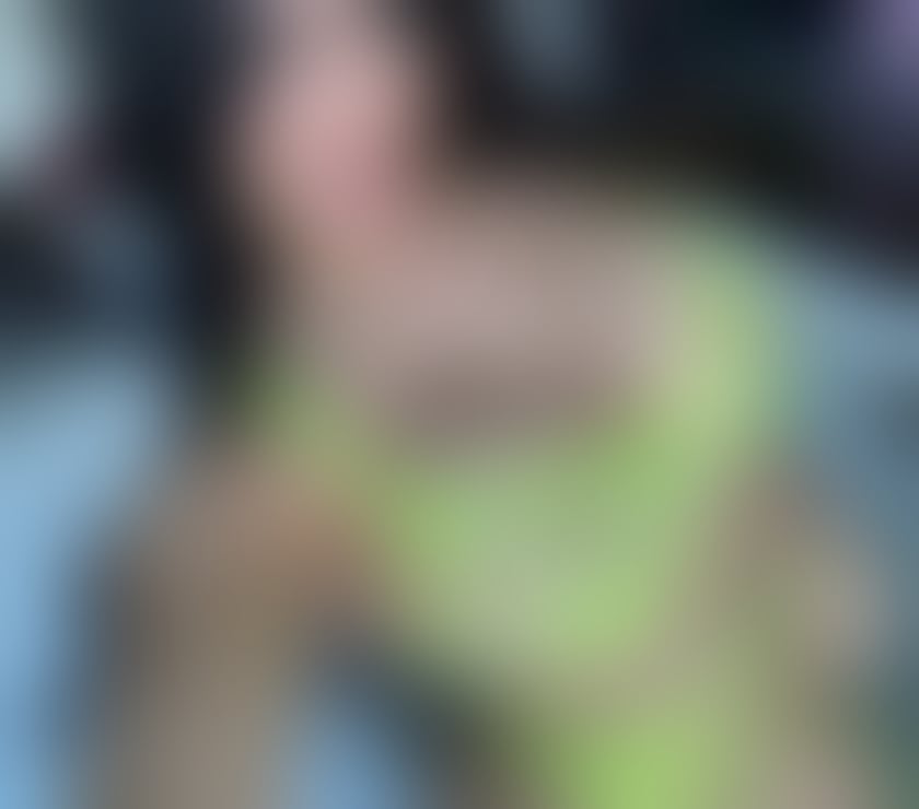 Escorts East London Canary Wharf - East London - Photos for ALIAH🤩 NEW IN CANARY WHARF 🤩REALL 💯PARTY❤️