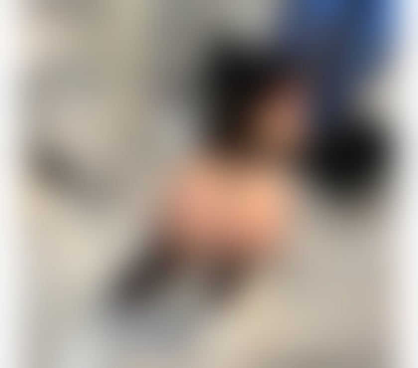 Escorts Canary Wharf East London - Photos for British Thic Jodie