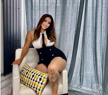 Escorts and Massages Stratford East London - Photos for 🧙‍♀️Luna ❤️‍🔥the witch 🪄🎃7542545731