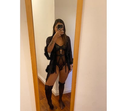 Escorts Liverpool Liverpool - Photos for LARY PARTY HOT BRAZILIAN GIRLFRIEND 💦😈🇧🇷🤤